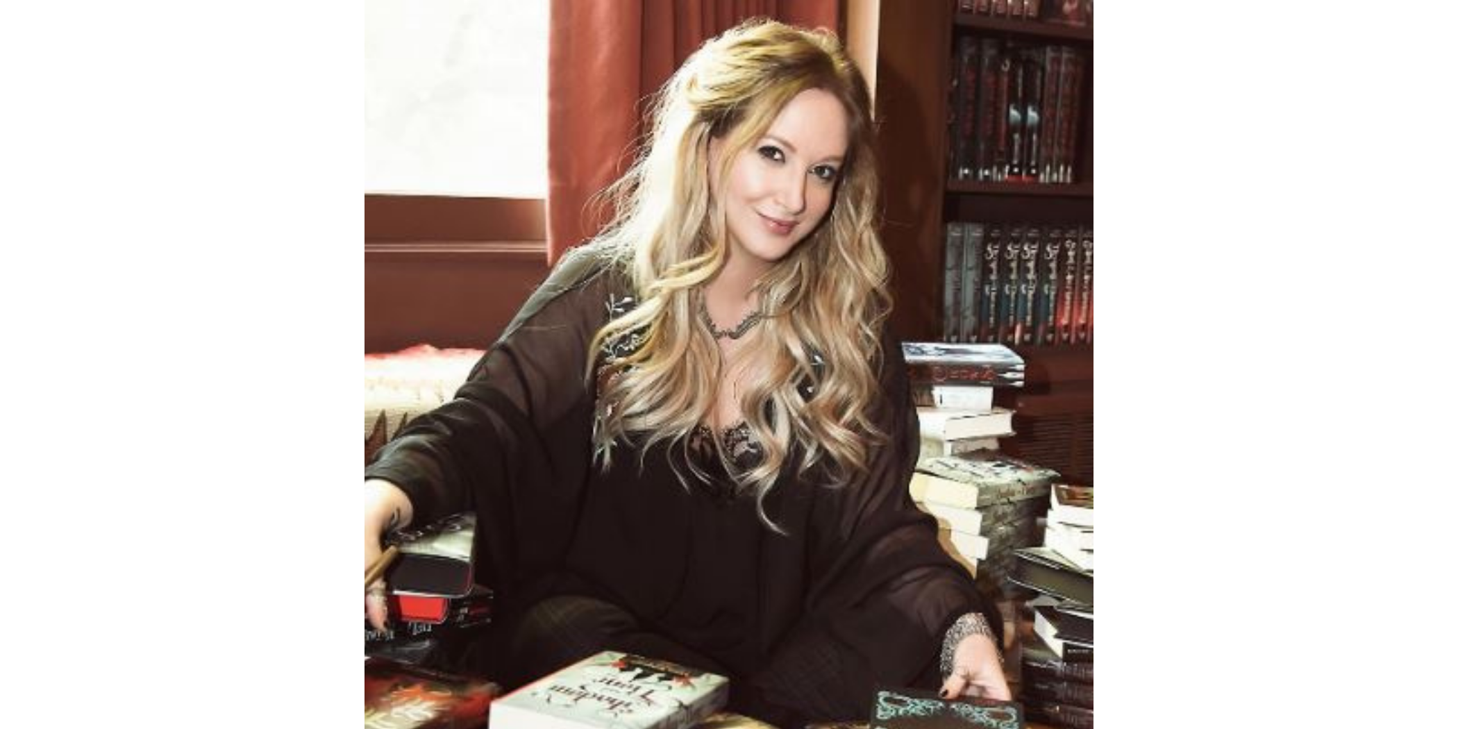 Author Interview with Leigh Bardugo and Giveaway